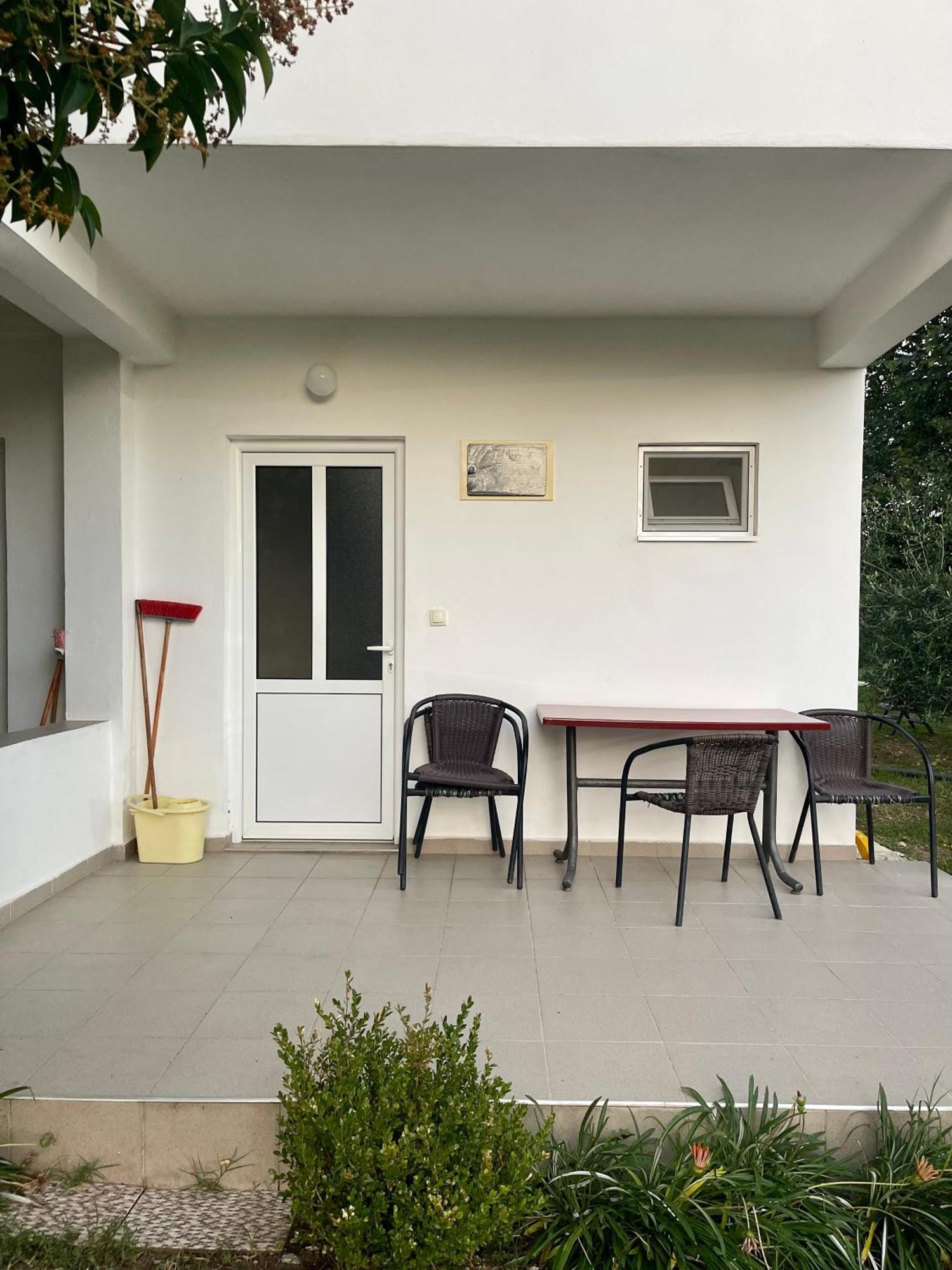 Bregvija Mar Nero Apartments מראה חיצוני תמונה