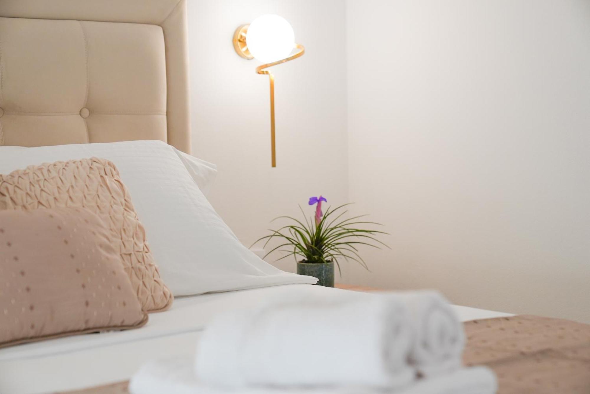 Bregvija Mar Nero Apartments מראה חיצוני תמונה