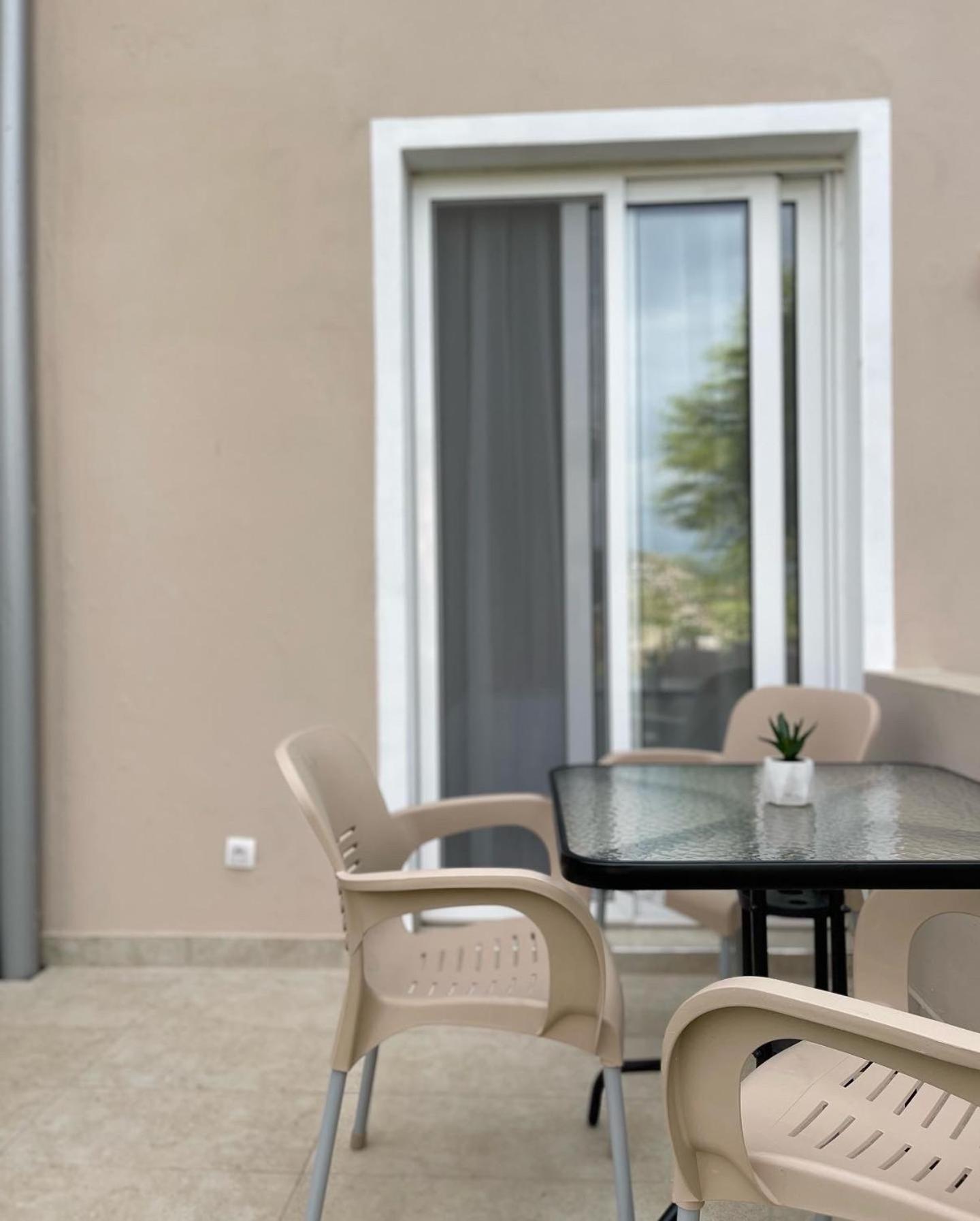 Bregvija Mar Nero Apartments מראה חיצוני תמונה